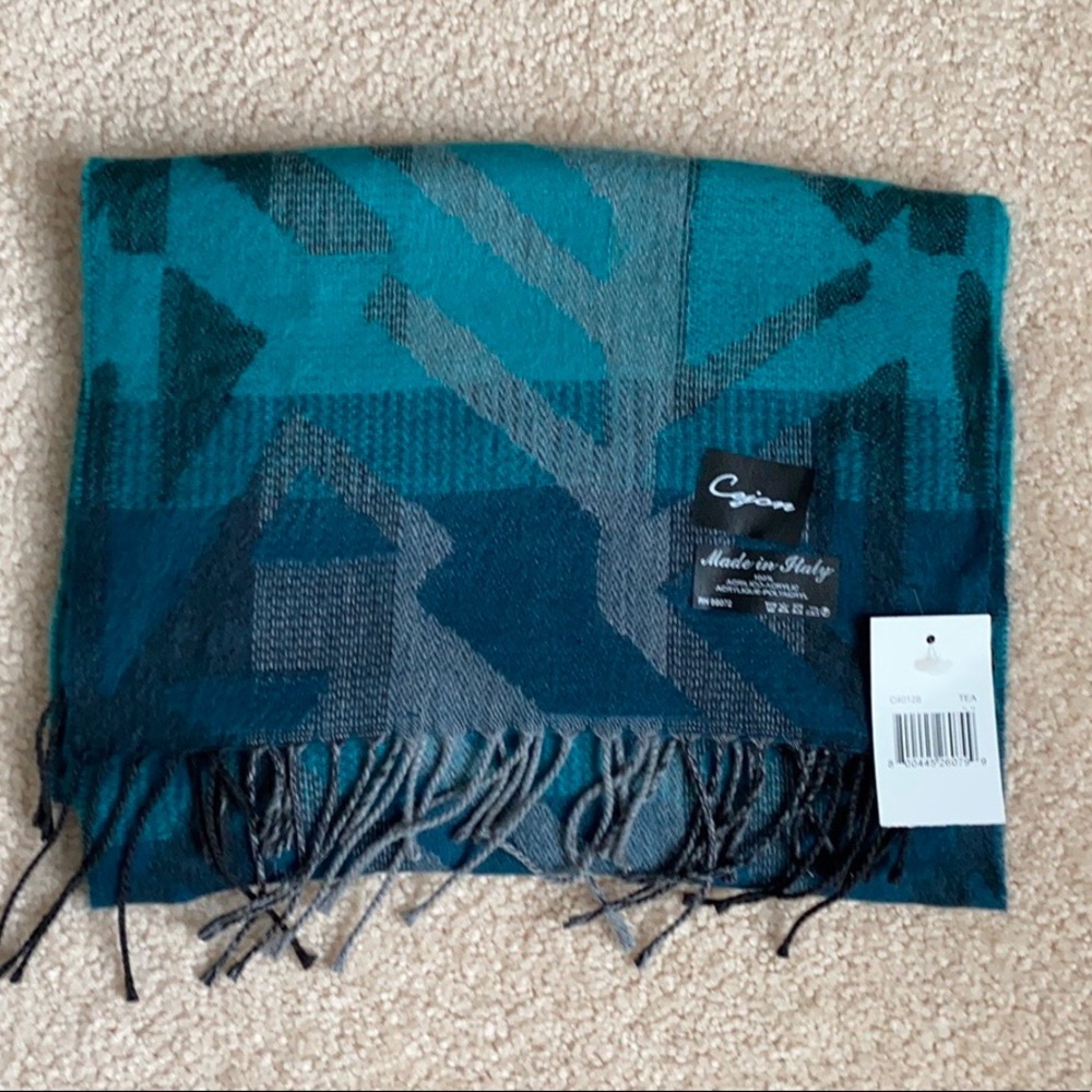 Cejon Scarf